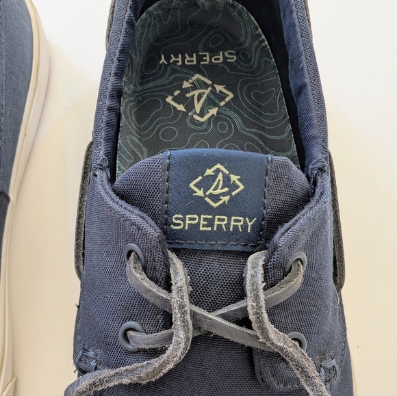 Men's Sperry Bahama II Boat Shoe - Picture 2 of 9